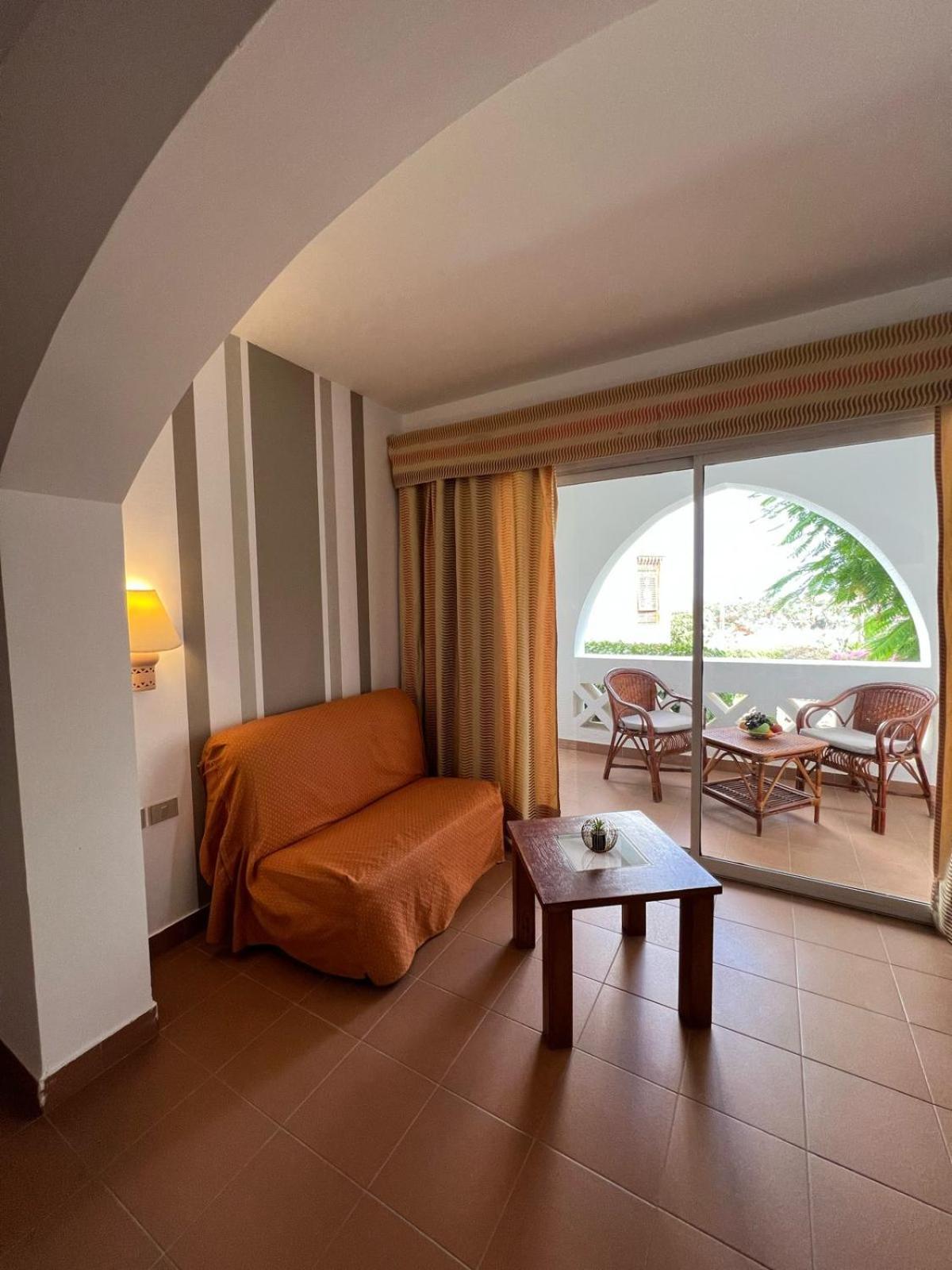 Hotel Domina Coral Bay Oasis Sharm El-Sheikh Exterior foto